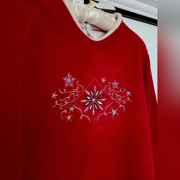 Bonnie Evans Cozy Comfy Warm Fuzzy Sweater Red Embellished Embroidered Medium - Picture 7 of 12